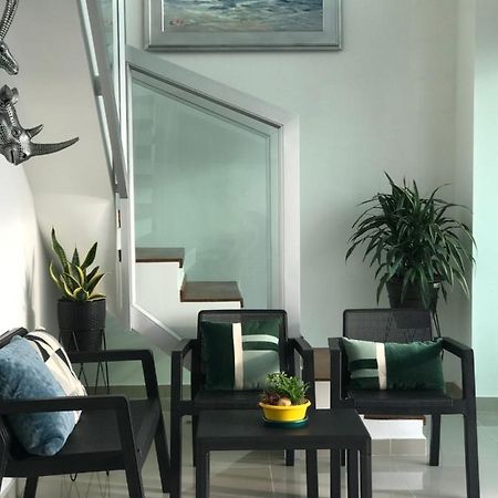 Apartamentos Cartagena Marbella Suite Luaran gambar