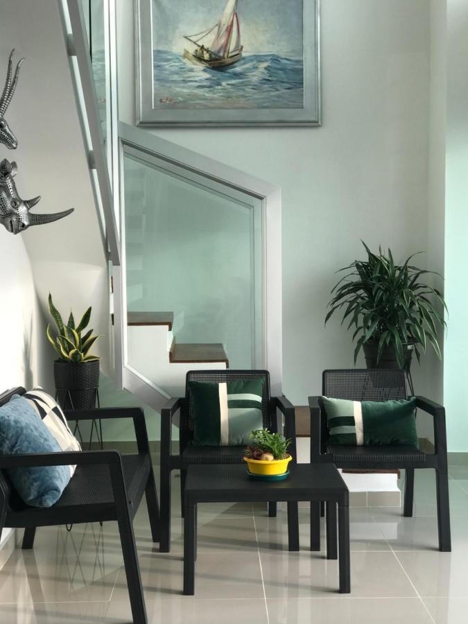 Apartamentos Cartagena Marbella Suite Luaran gambar