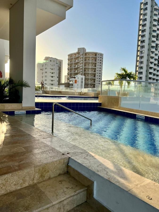 Apartamentos Cartagena Marbella Suite Luaran gambar