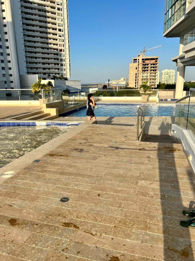 Apartamentos Cartagena Marbella Suite Luaran gambar