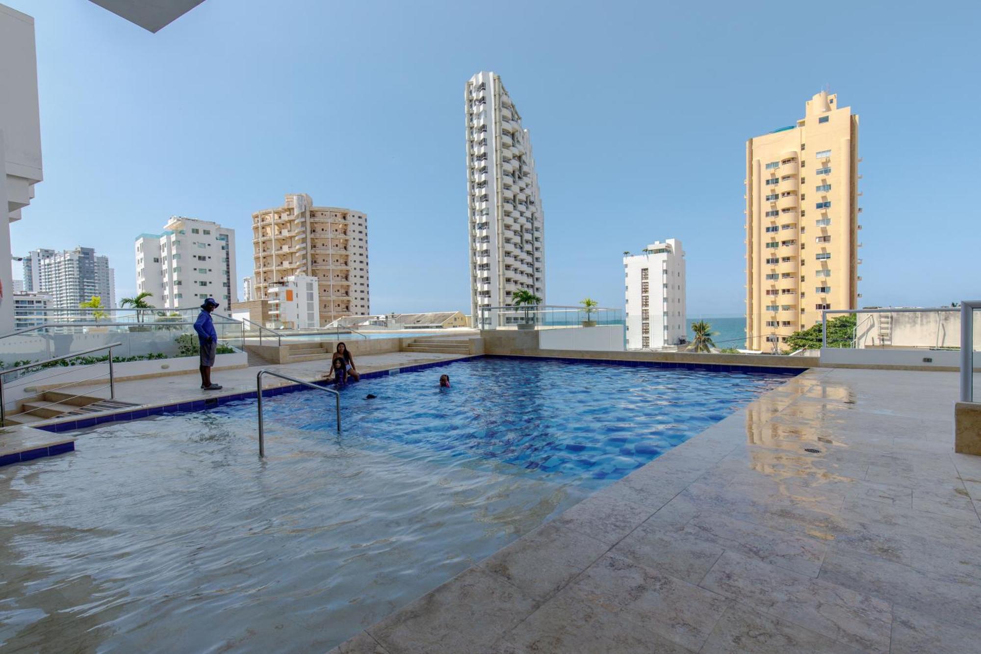 Apartamentos Cartagena Marbella Suite Luaran gambar
