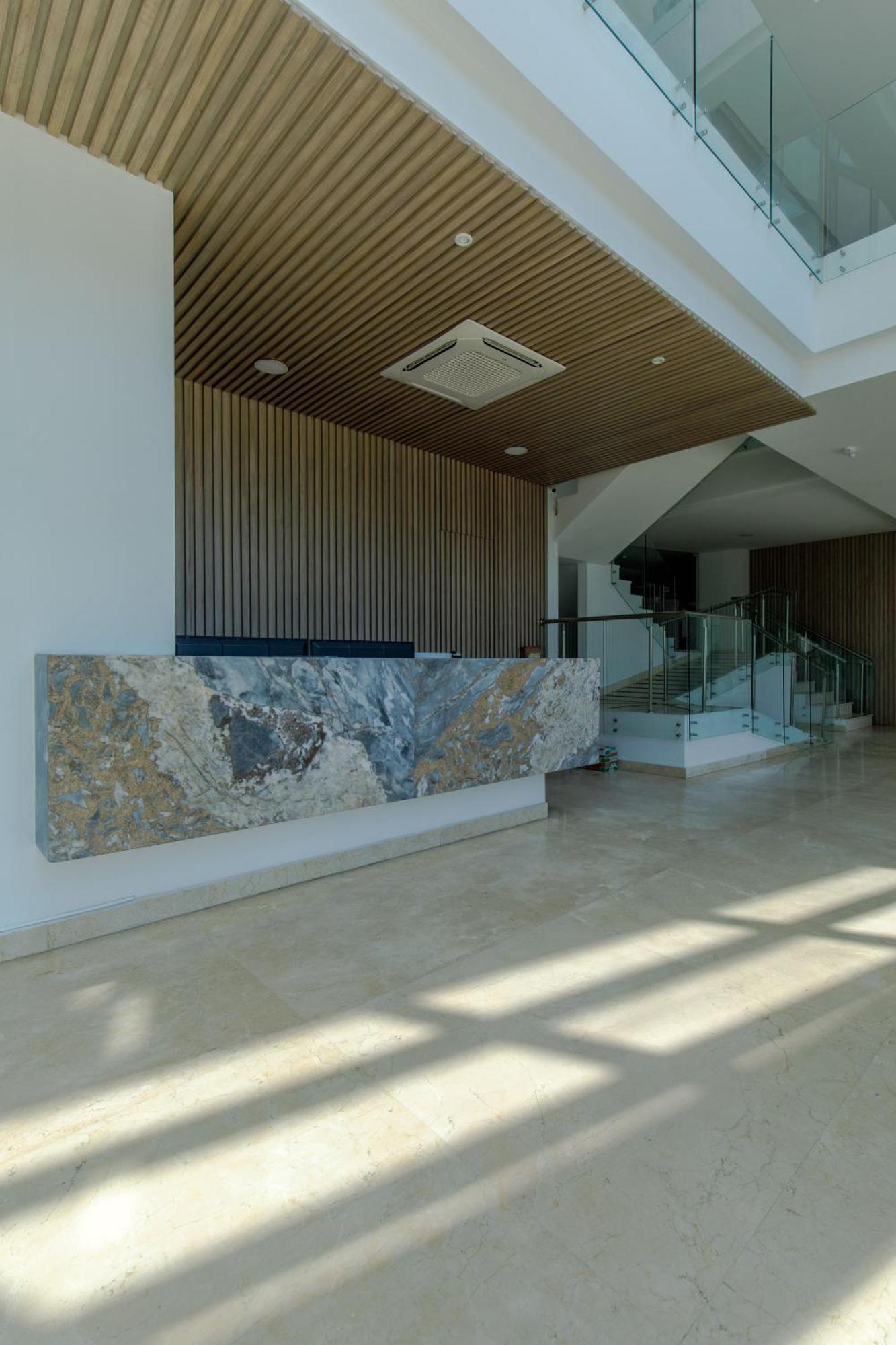 Apartamentos Cartagena Marbella Suite Luaran gambar