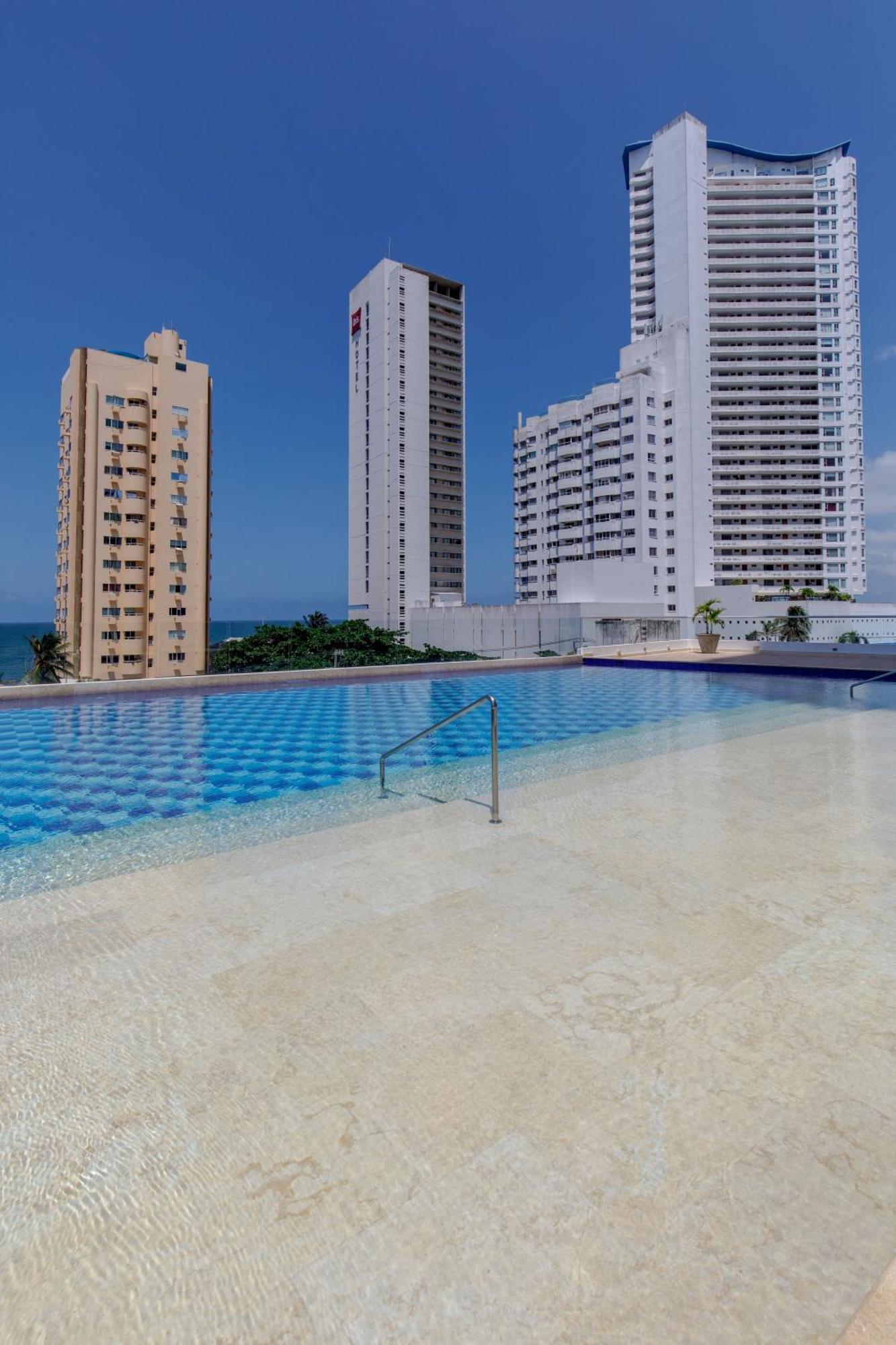 Apartamentos Cartagena Marbella Suite Luaran gambar