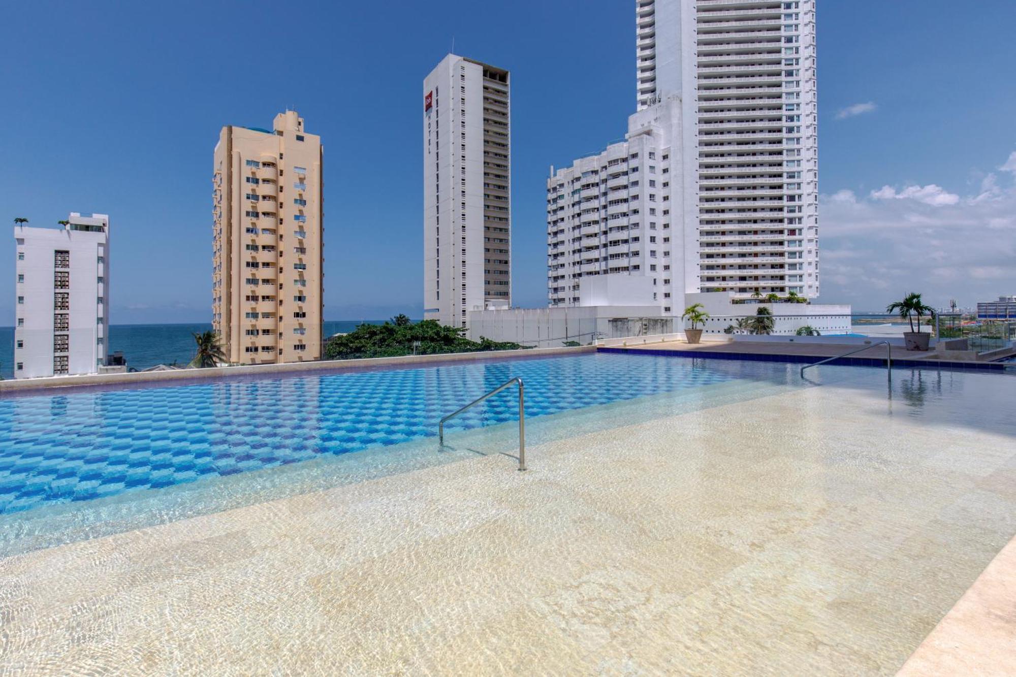 Apartamentos Cartagena Marbella Suite Luaran gambar